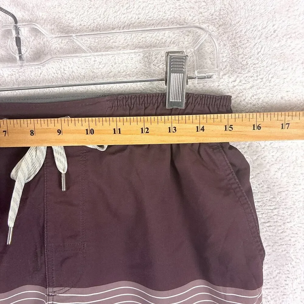Vuori Shorts Mens S Burgundy Brown Stripe Trail Preppy Outdoors Training Workout